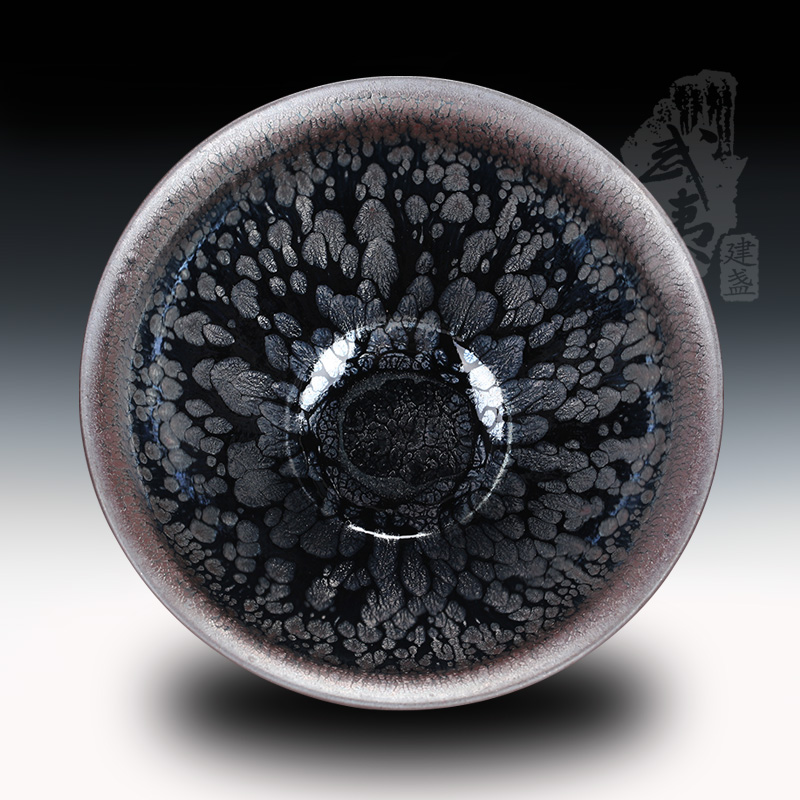 建盏大师阙美娇，银油滴束口盏