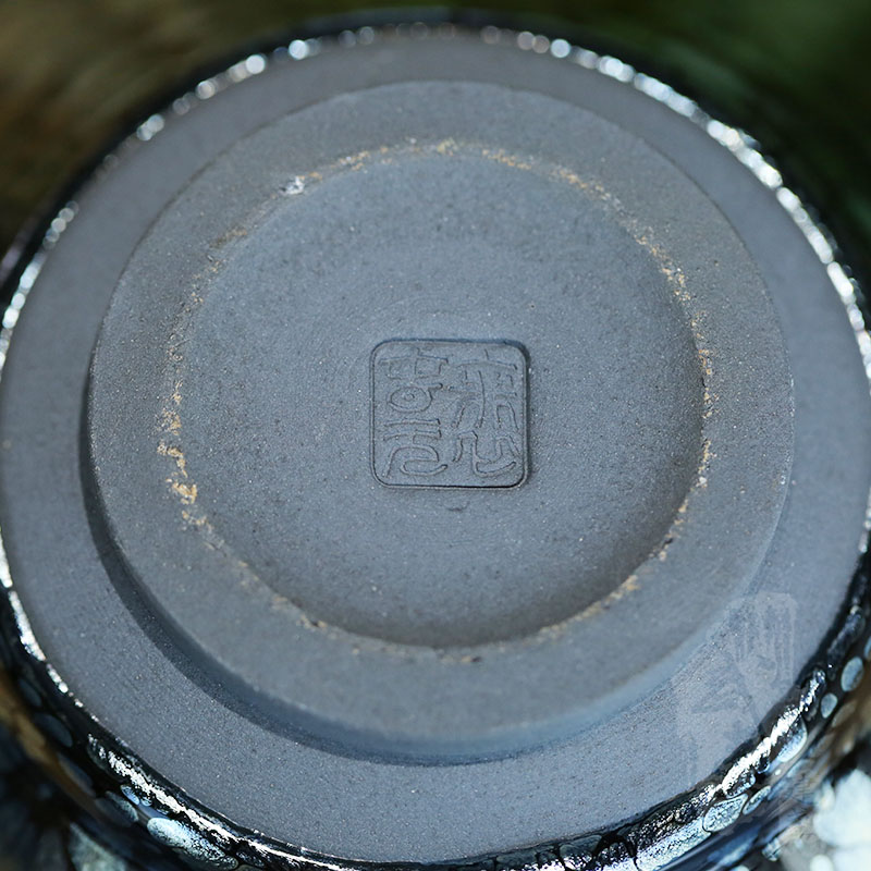 1建盏大师裴春元，束口彩金大盏