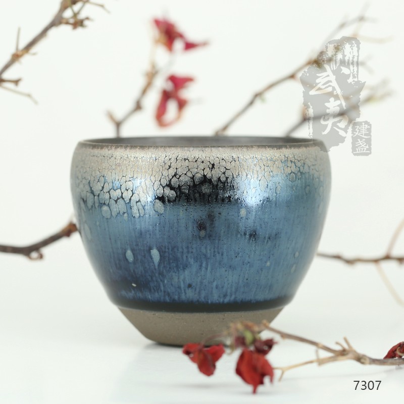 建盏大师阙梅娇，闻香杯油滴