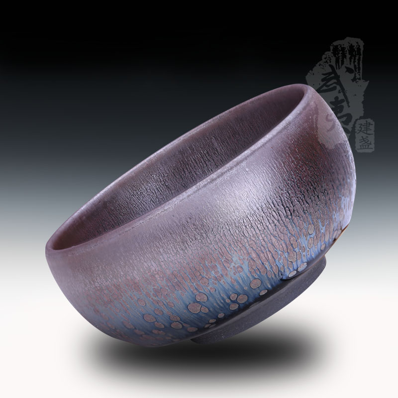 建盏大师阙梅娇，禅定油滴