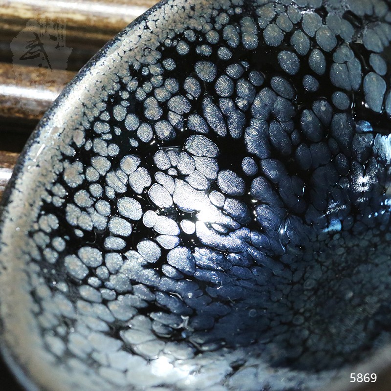 建盏大师蔡炳盛，敛口油滴盏