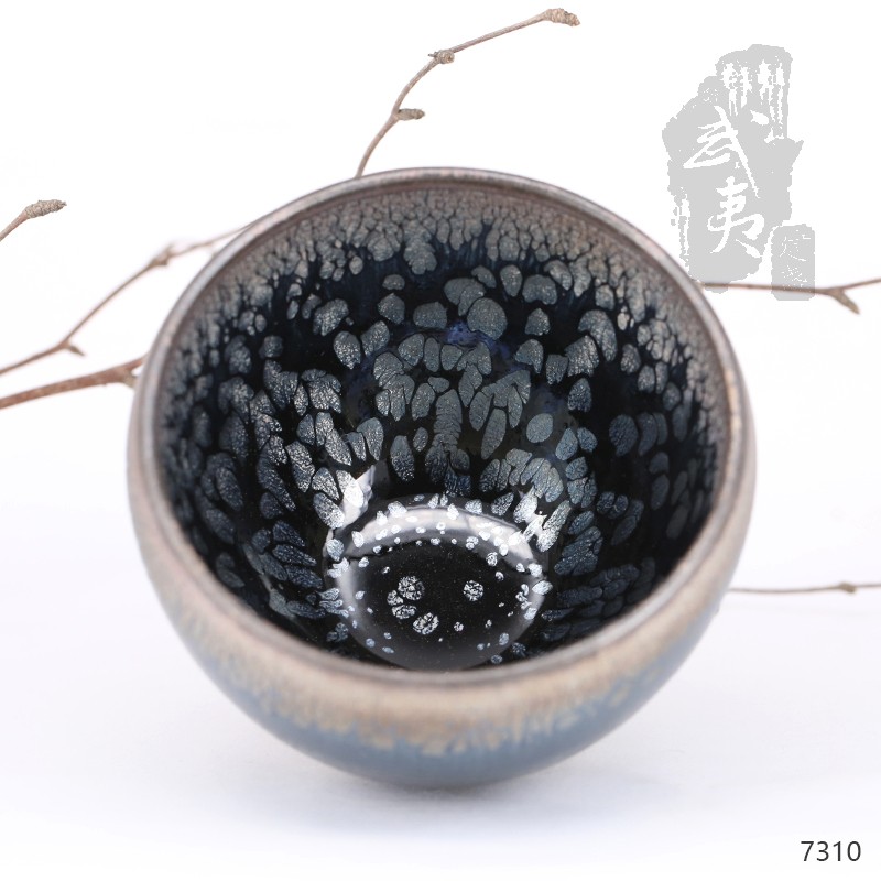 建盏大师阙梅娇，闻香杯油滴