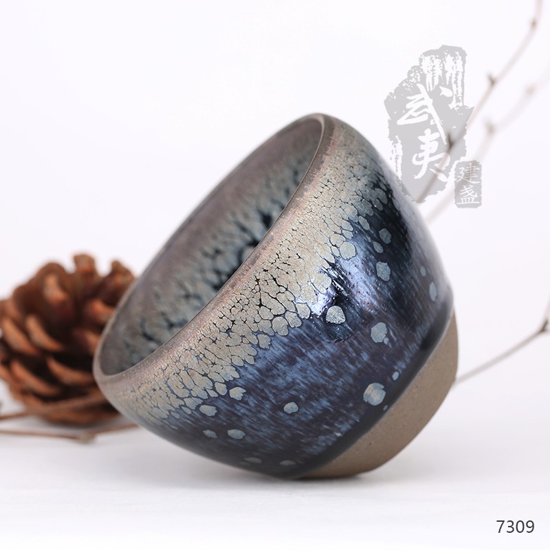 建盏大师阙梅娇，闻香杯油滴