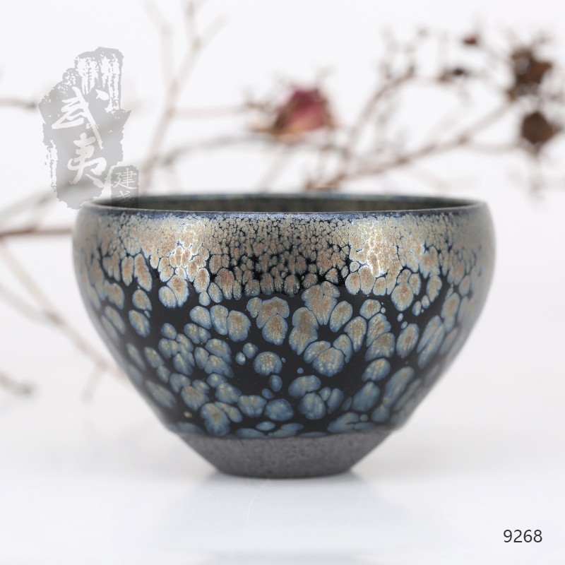 建盏大师饶飞雄，赖敏惺，敛口蓝油滴