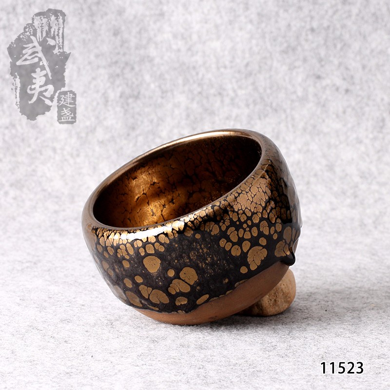 建盏大师黄美金，星云鉢金油滴