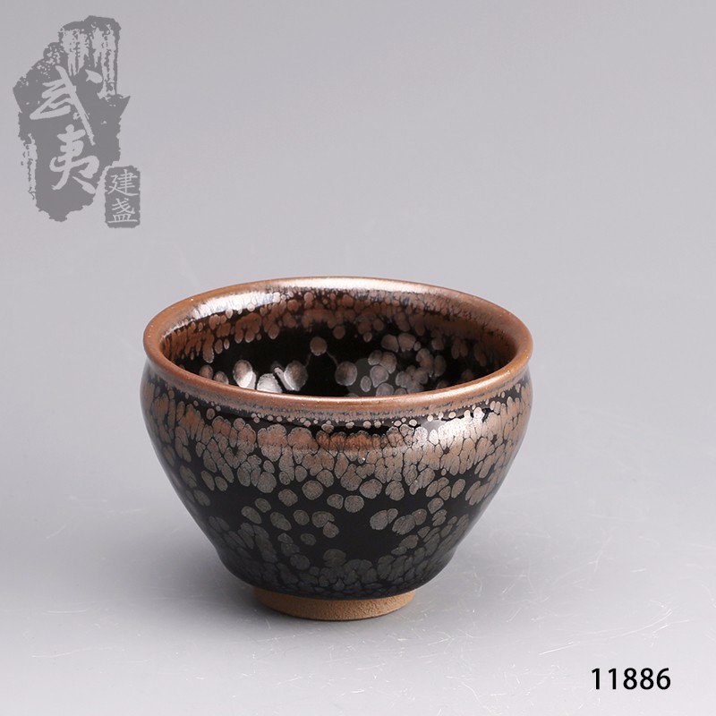 建盏大师杨敏，束口鹧鸪斑