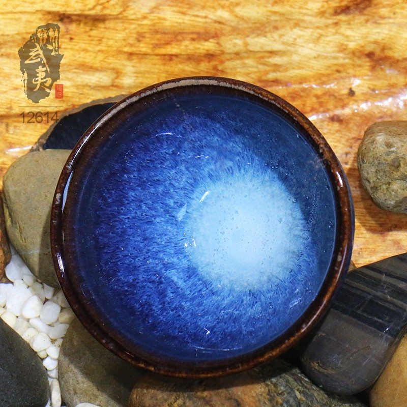 建盏大师孙莉，乌金蓝釉盏