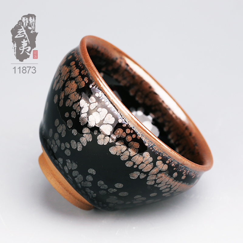 建盏大师杨敏，束口鹧鸪斑