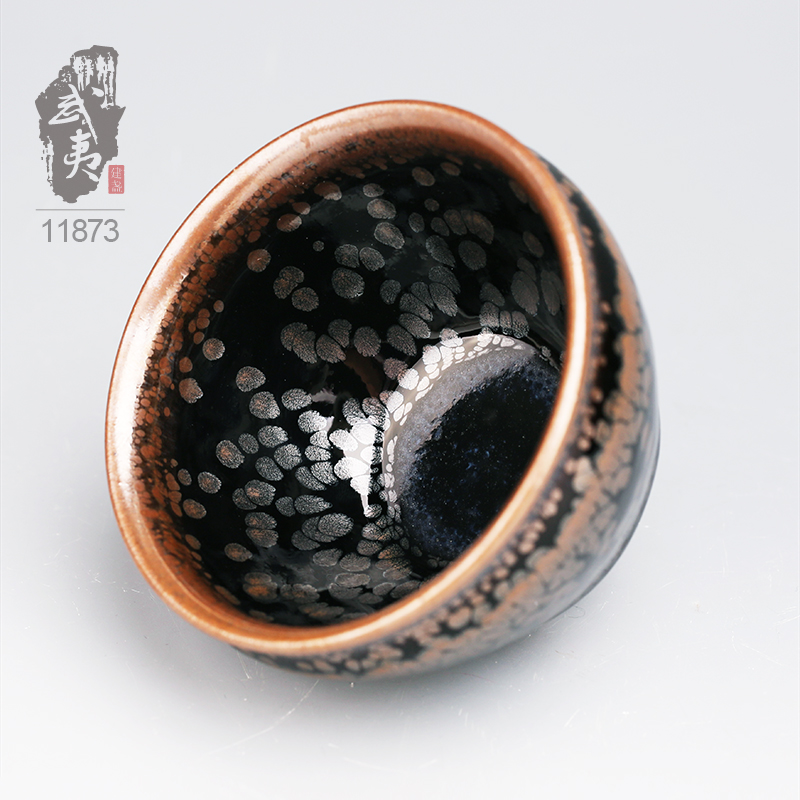 建盏大师杨敏，束口鹧鸪斑