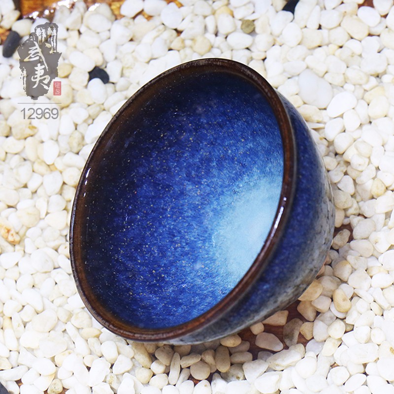 建盏大师孙莉，乌金蓝釉盏