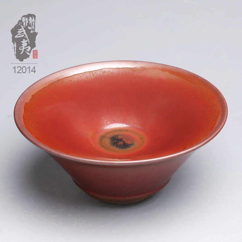 建盏大师吴立主，红油滴大盏