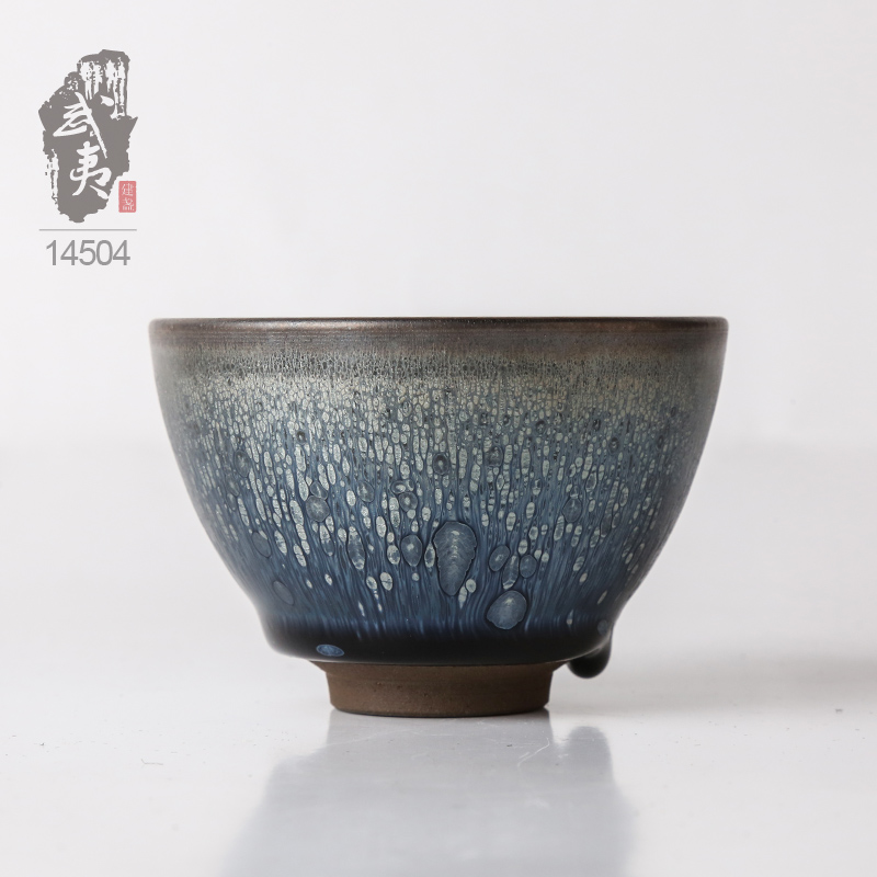 建盏大师陈慧敏，敛口羽鳞