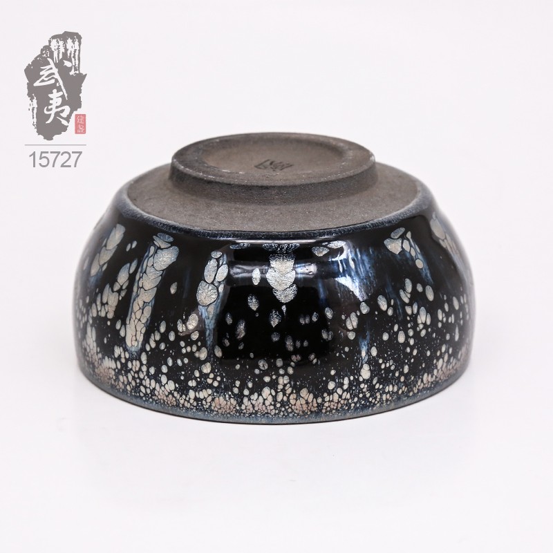 建盏大师阙梅娇，禅定黑牡丹