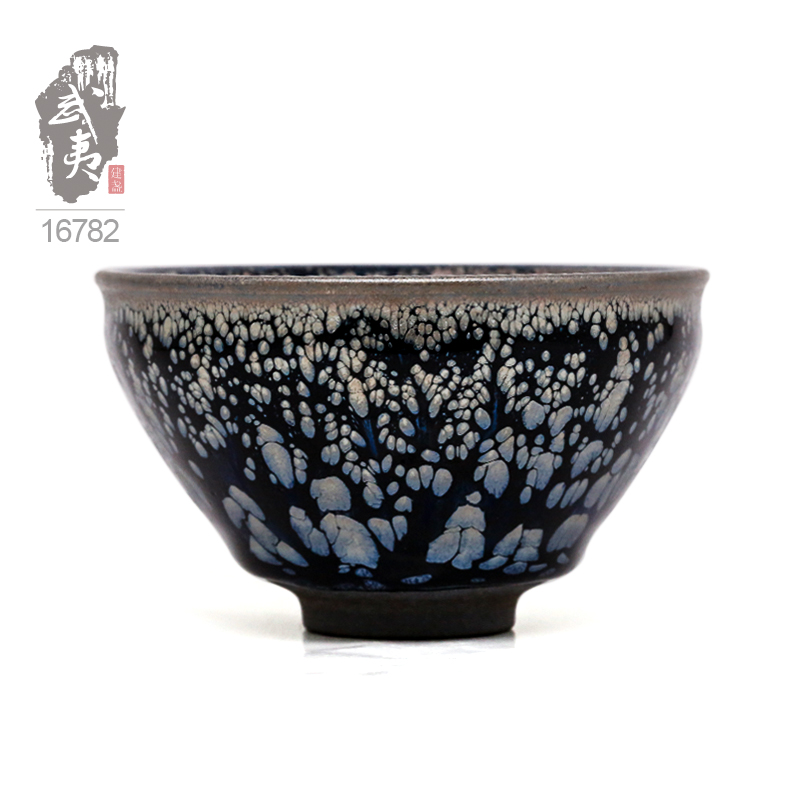 建盏大师阙梅娇，束口黑牡丹