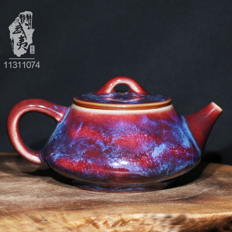 钧瓷大师翟群,蓝花釉石瓢壶