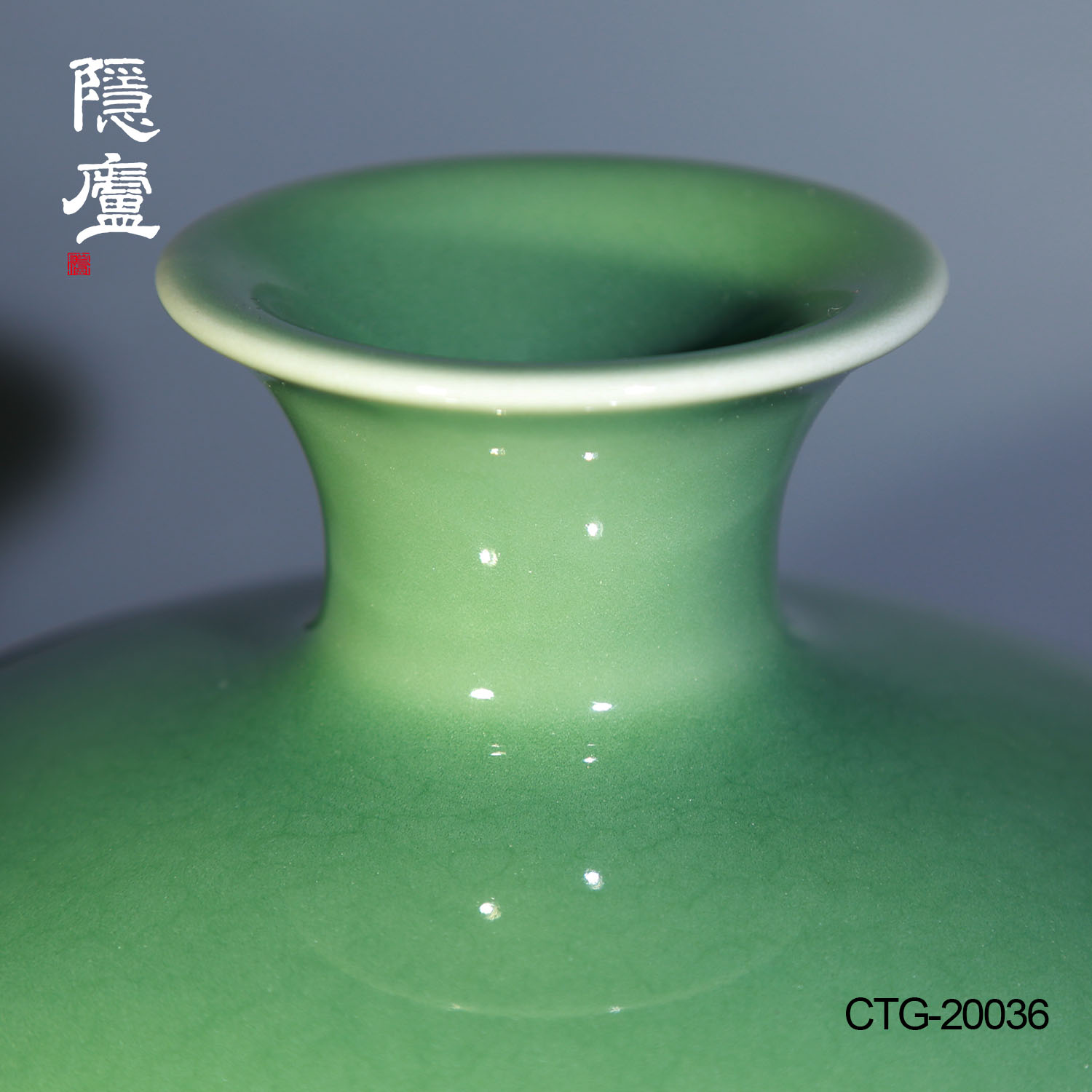 花瓶 和田绿玉梅瓶。花入 2025年必入！天然玉花瓶摆件避坑指南｜客厅玄关镇宅神器推荐-珠宝奇石